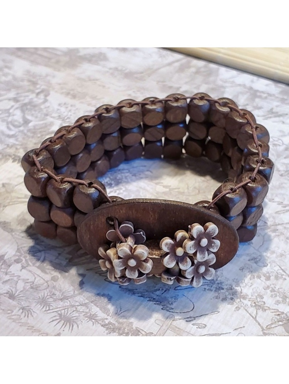 90s Y2K Vintage Boho Brown Wood Purple Acrylic Flower Beads Stretch Bracelet
